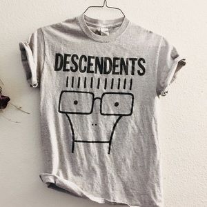 Descendents tee